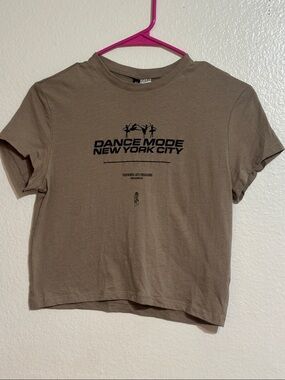 H&M Divided: Dance Mode New York City  Cropped Top - Taupe